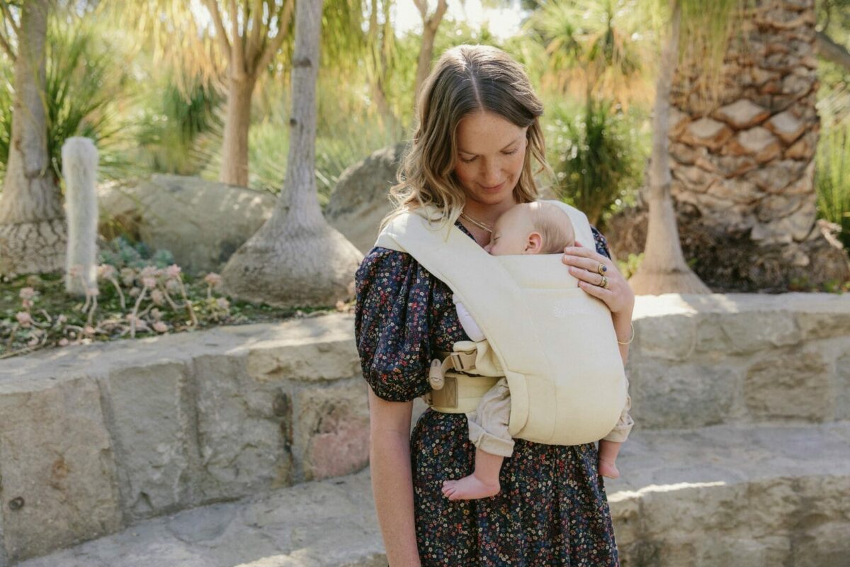Ergobaby Embrace nosiljka, Cream - Slika 16