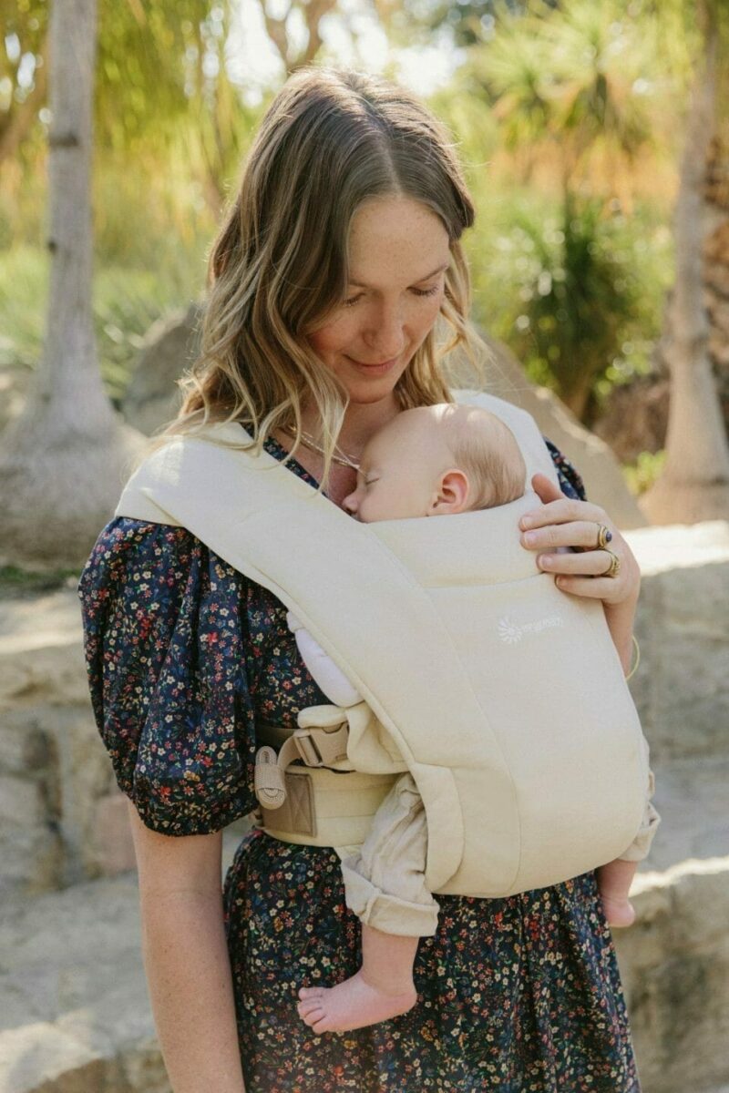 Ergobaby Embrace nosiljka, Cream - Slika 17