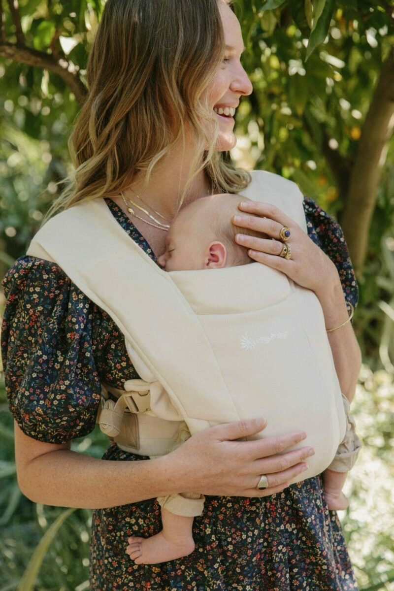 Ergobaby Embrace nosiljka, Cream - Slika 18