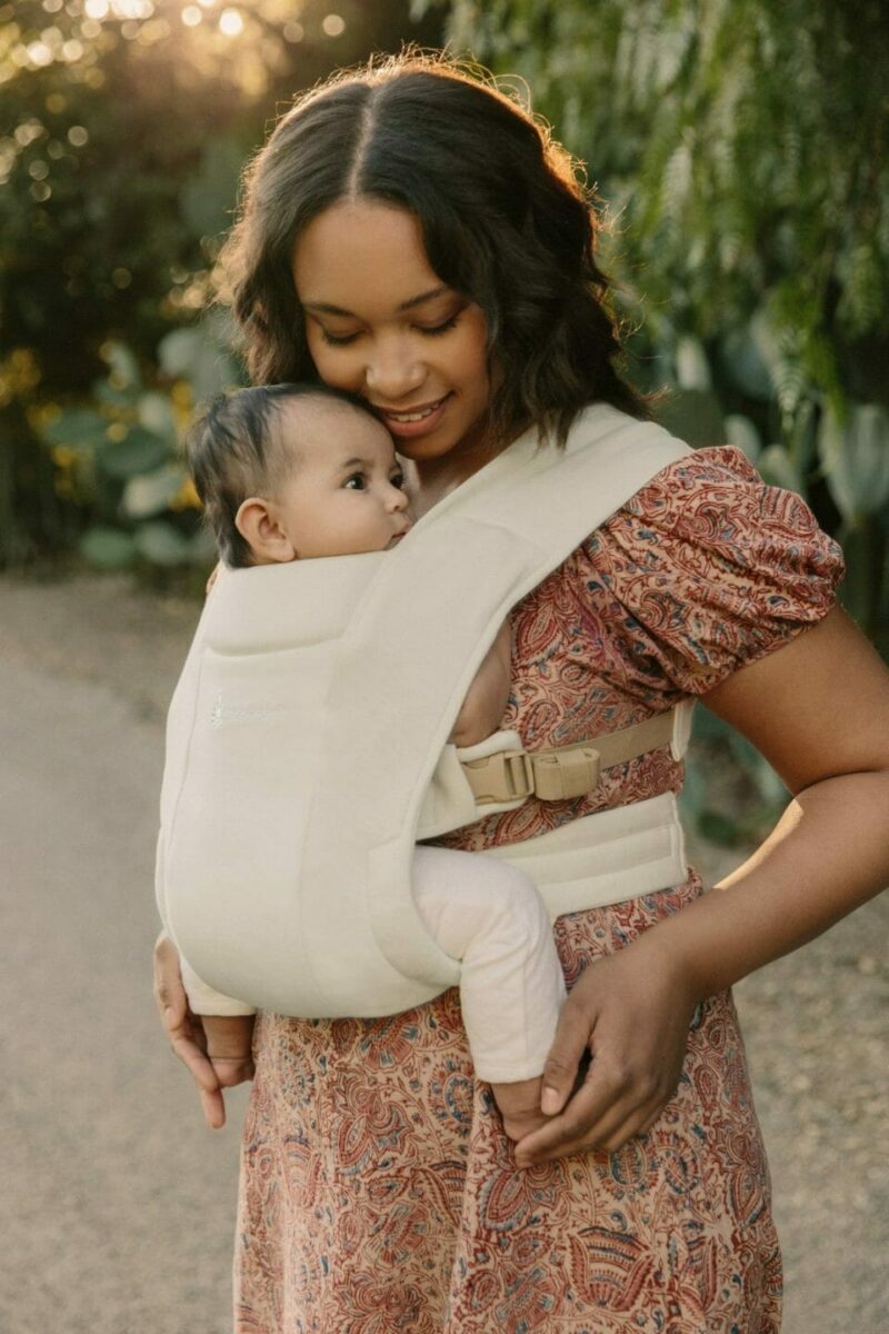 Ergobaby Embrace nosiljka, Cream - Slika 21