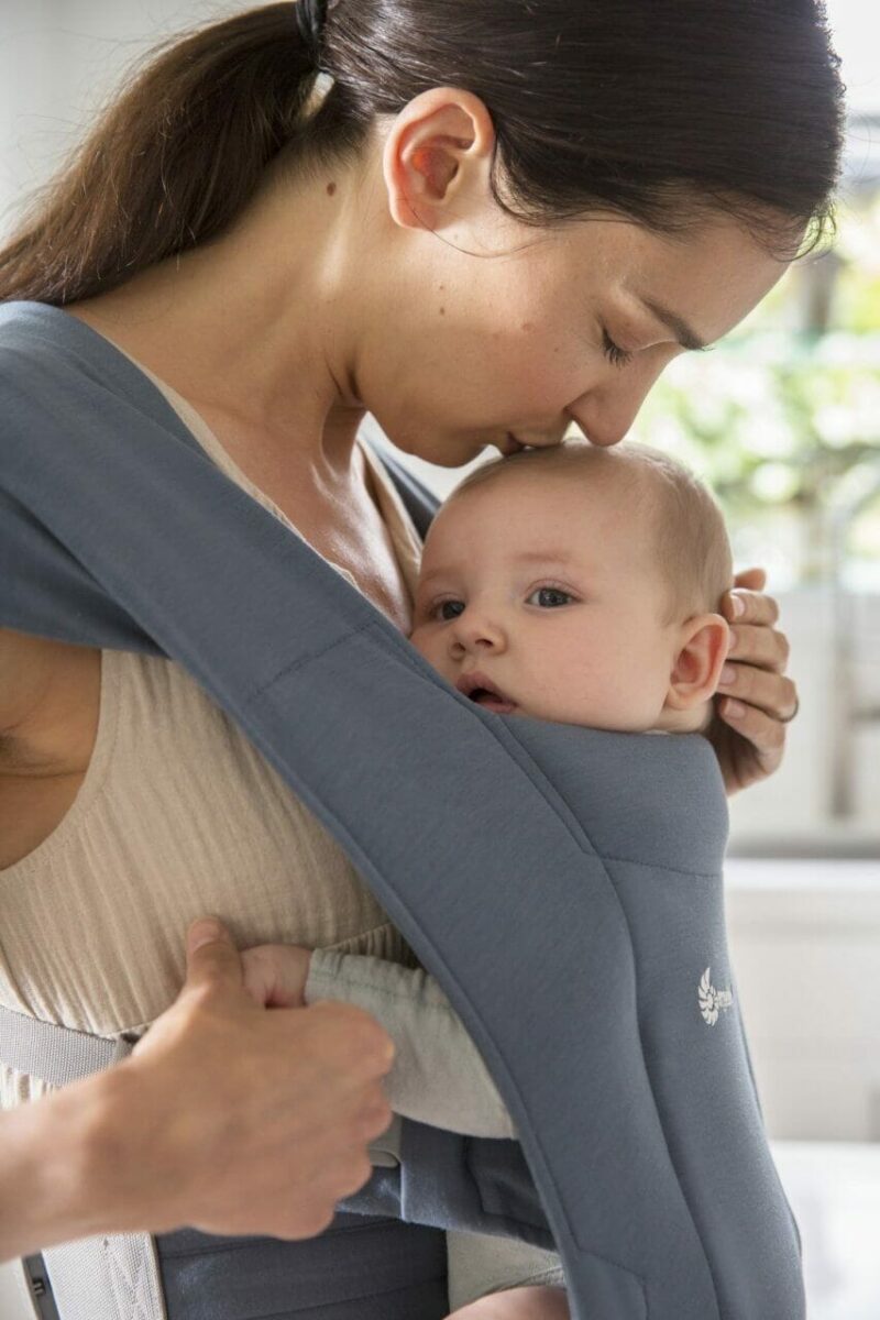 Ergobaby Embrace nosiljka, Oxford Blue, plava - Slika 11
