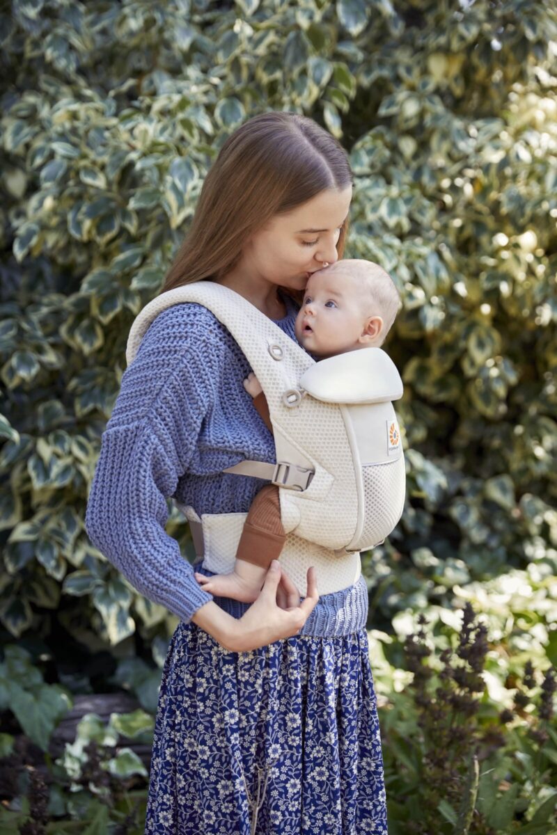 Ergobaby Adapt SoftFlex Mesh nosiljka, Natural Beige - Slika 5
