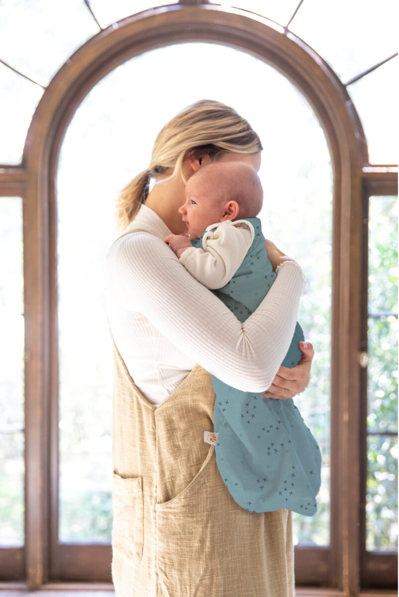 Ergobaby Klasična vreća za spavanje, Mid-weight (TOG 1.0), Hugs and Kisses - Slika 3