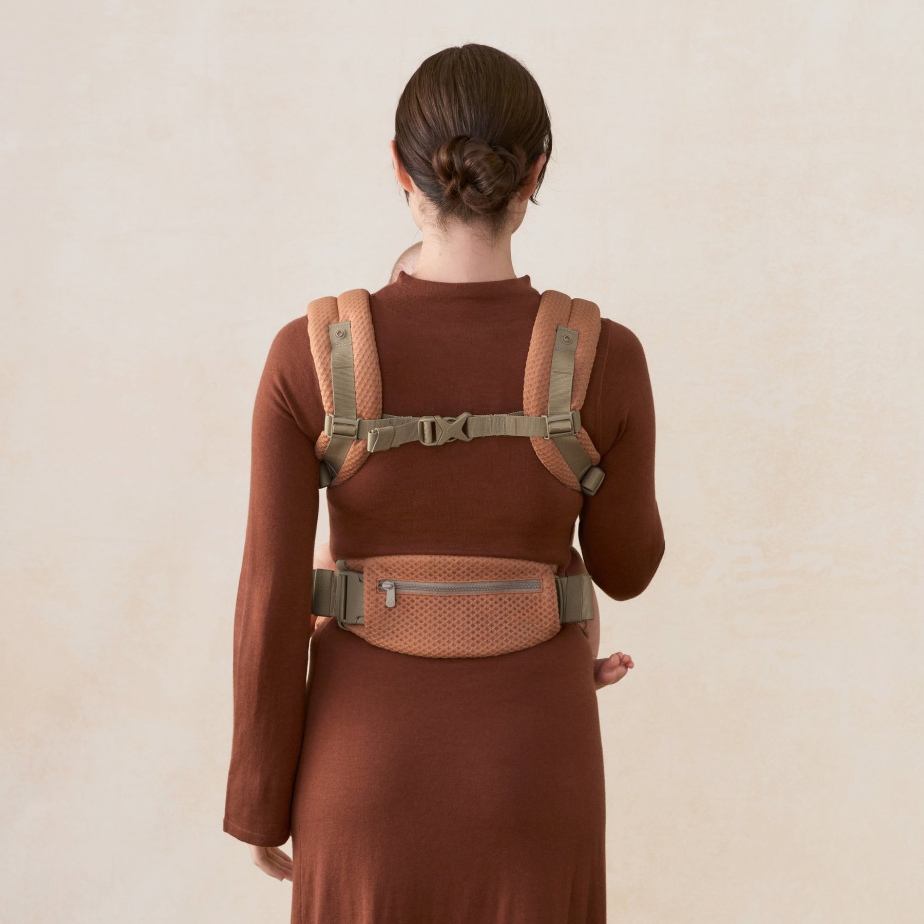Ergobaby Omni Deluxe Mesh nosiljka - Canyon Clay - Slika 10