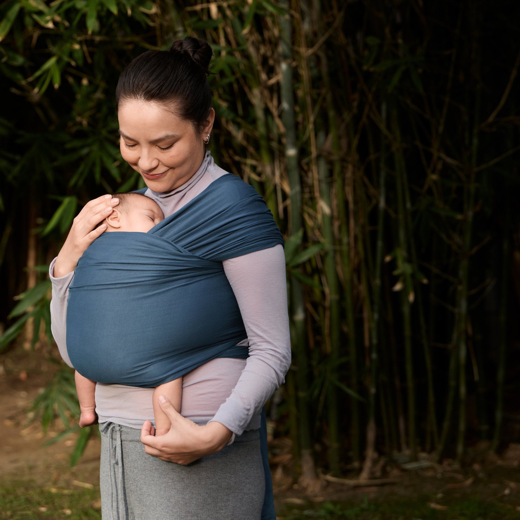 Ergobaby Aura marama Sustainable Knit - Twilight Navy - Slika 10