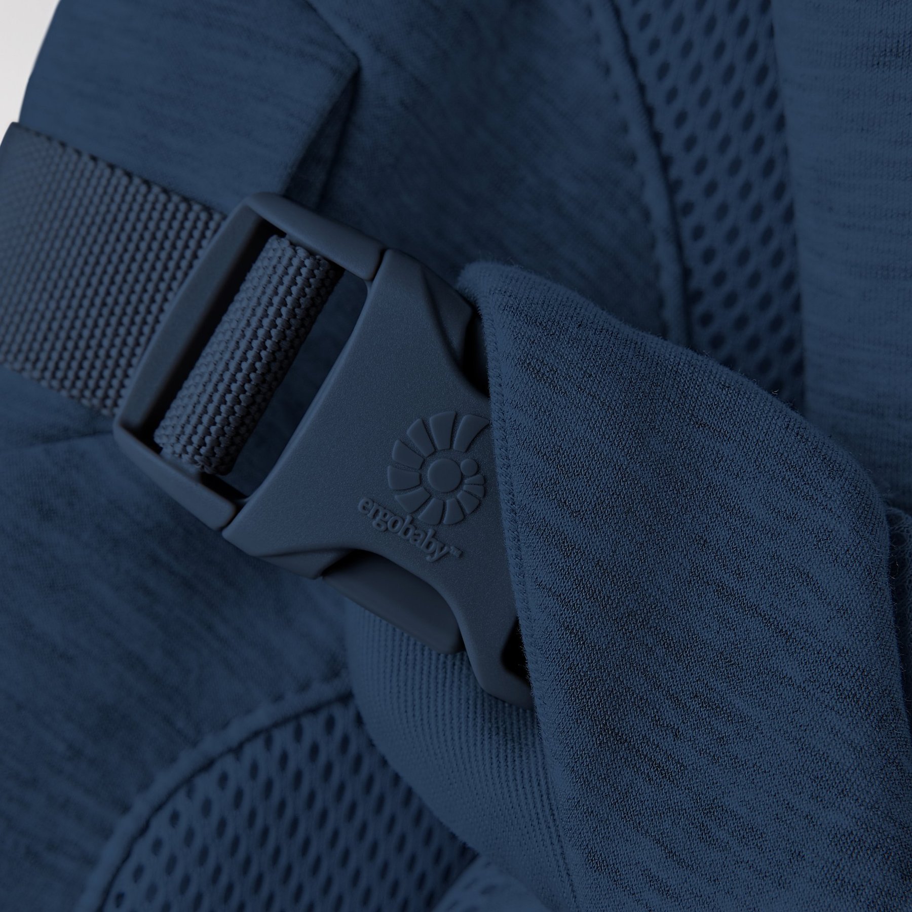 Ergobaby Evolve ležaljka 3u1 – Midnight Blue - Slika 10