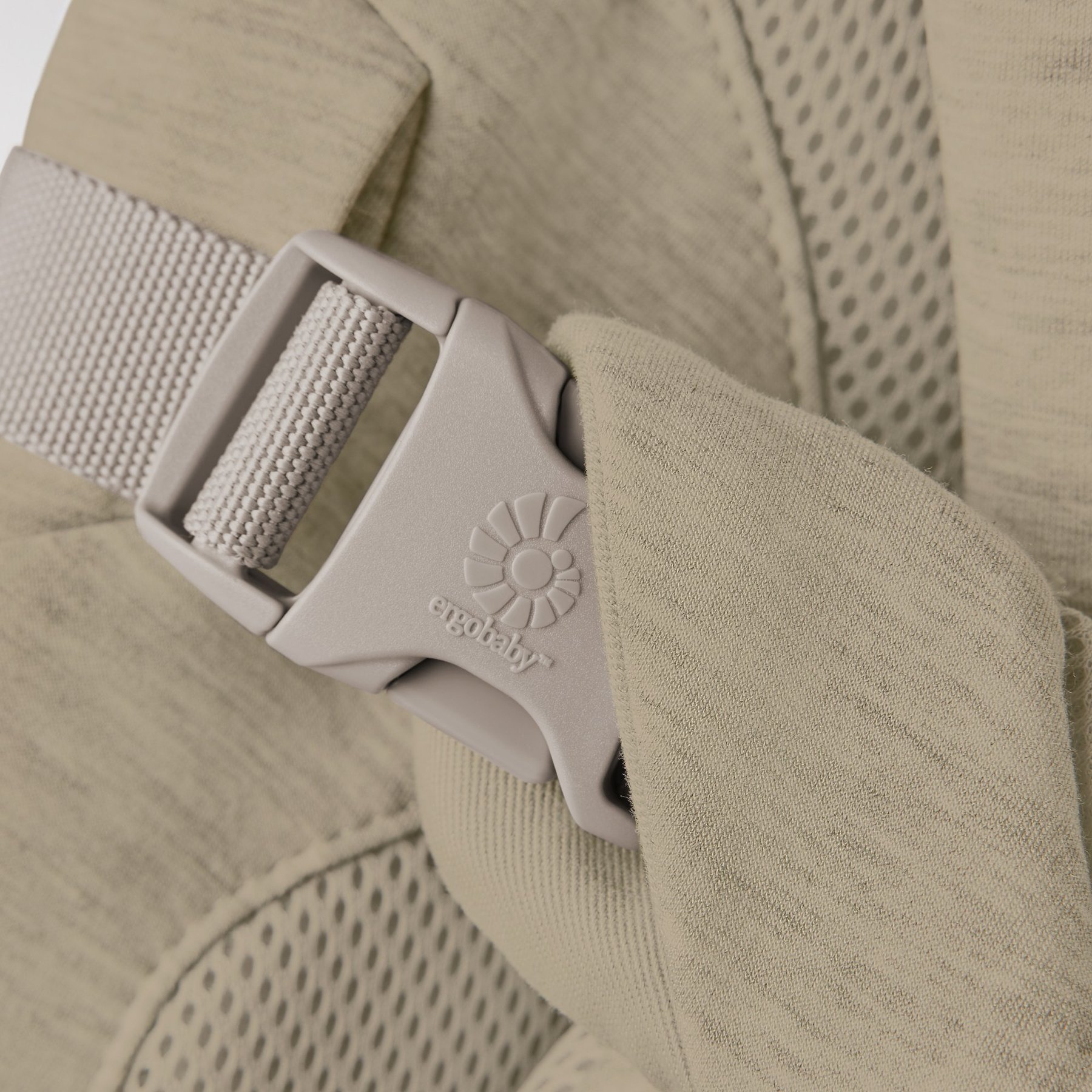Ergobaby Evolve ležaljka 3u1 – Soft Olive - Slika 10